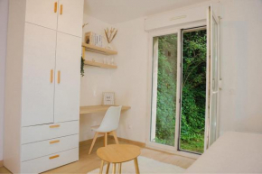 Elegant Studio Neuf Acces Facile a Tout